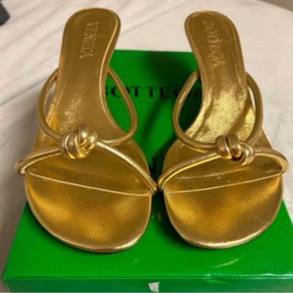 Bottega knot heel - Picture 2 of 6